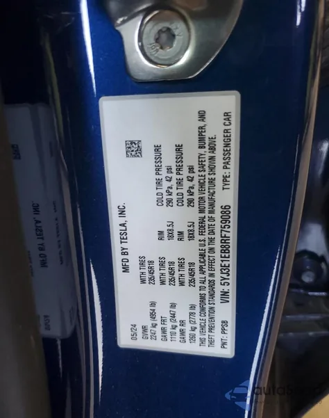 2024 Tesla Model 3 z USA, uszkodzony, nr VIN 5YJ3E1EB8RF759086